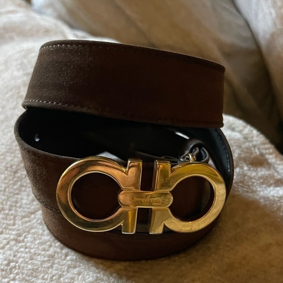 VTG SALVATORE FERRAGAMO GOLD TONE GANCINI BUCKLE BROWN SUEDE LEATHER BELT 26-30  - Picture 5 of 7